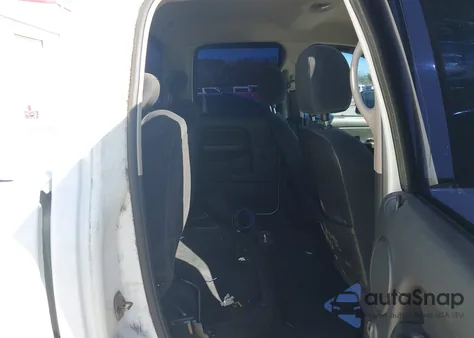 2005 Dodge Ram 1500 Slt/Laramie из США, поврежденный, VIN 1D7HU18D25S270000